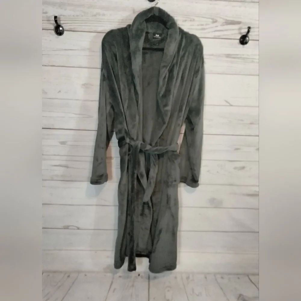 Ross Michaels men's house coat